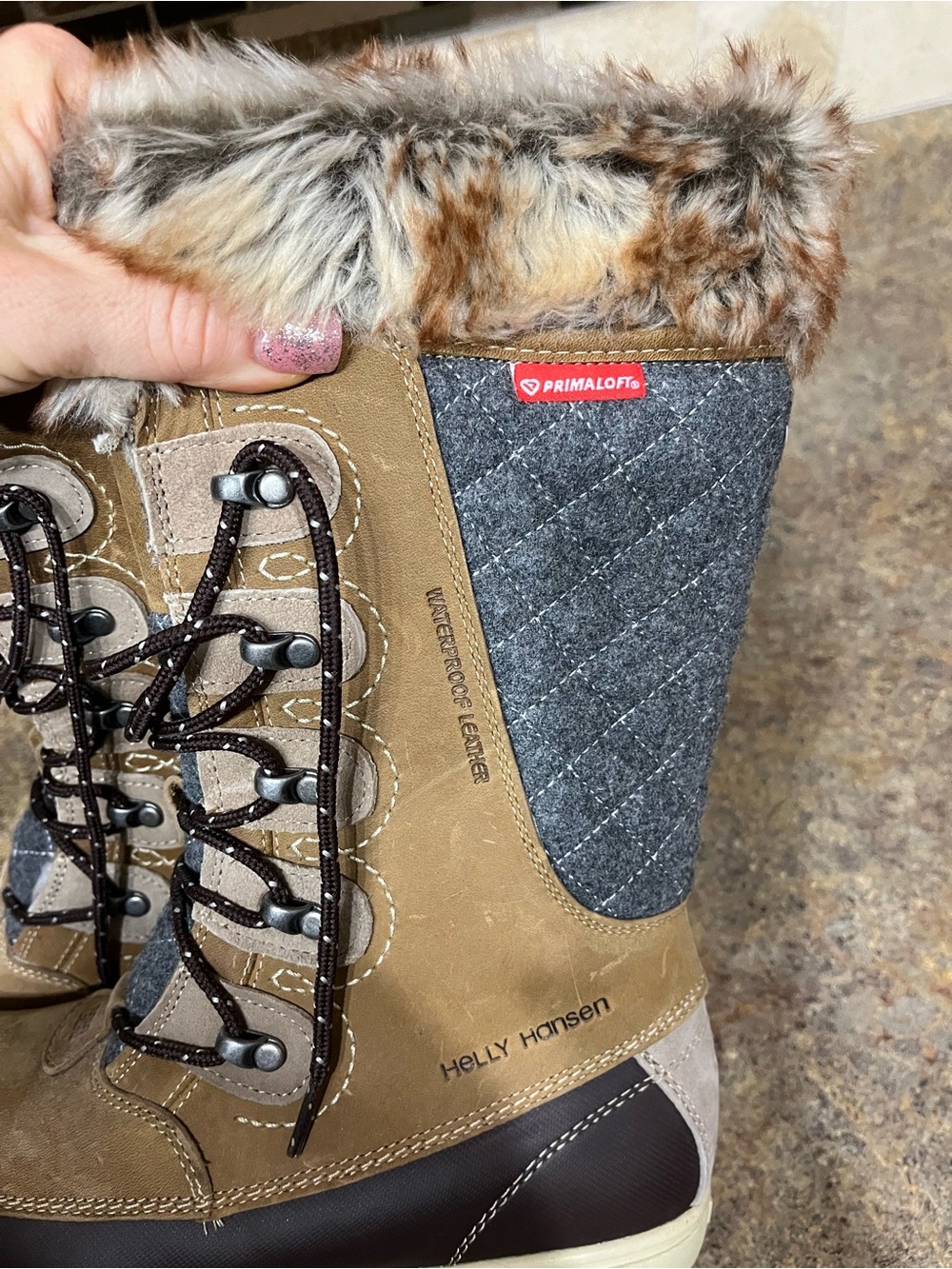 NWT Helly Hansen Garibaldi Waterproof Winter Boots Brown Faux Fur Sz 7.5 Fall - Picture 16 of 16
